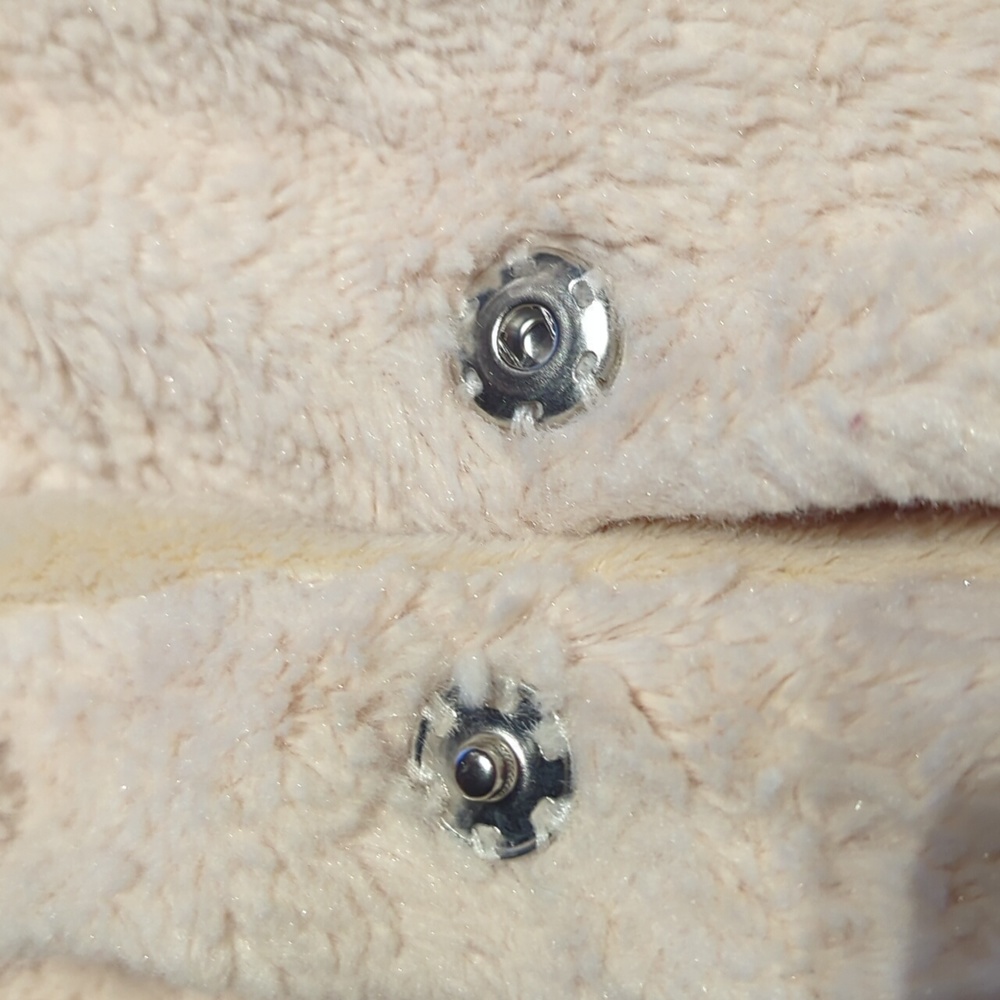 Widgeon Adorable Faux Fur Coat Size 2T - Picture 7 of 8